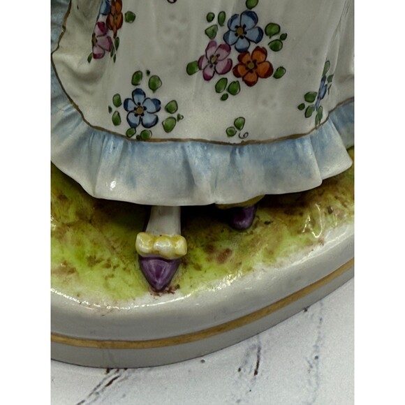 Kister Scheibe #10668 German Porcelain Figurine “Courtship‎ Scene” -Read - Picture 14 of 16